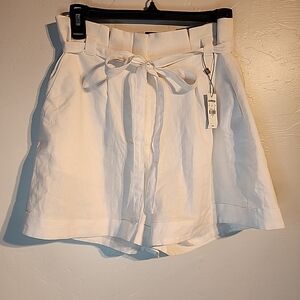 Express Shorts Womens 10 Shortie Super High Rise White Linen/Rayon NEW